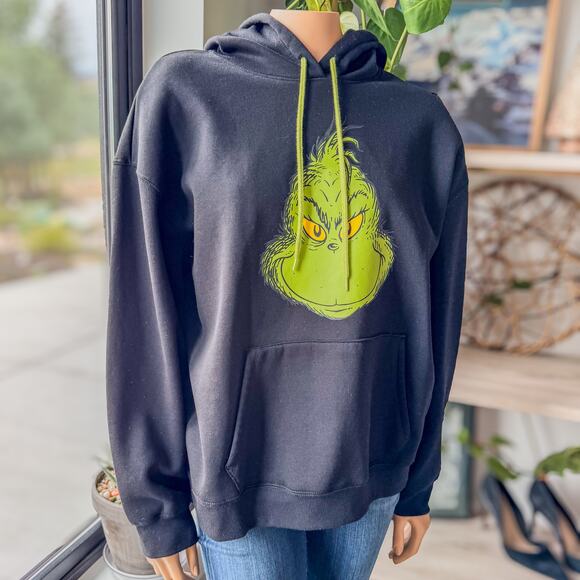 The Grinch Classic Christmas Holiday Hooded Sweatshirt, Youth Size XL(16-18) - Picture 2 of 9